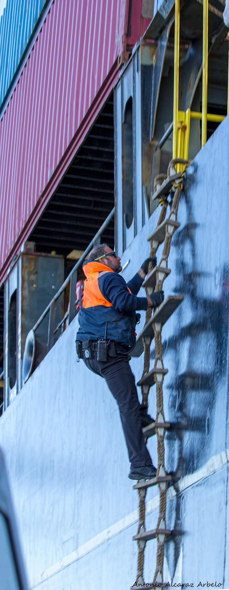 Lotse geht an Bord Algeciras Lotse geht an Bord Algeciras